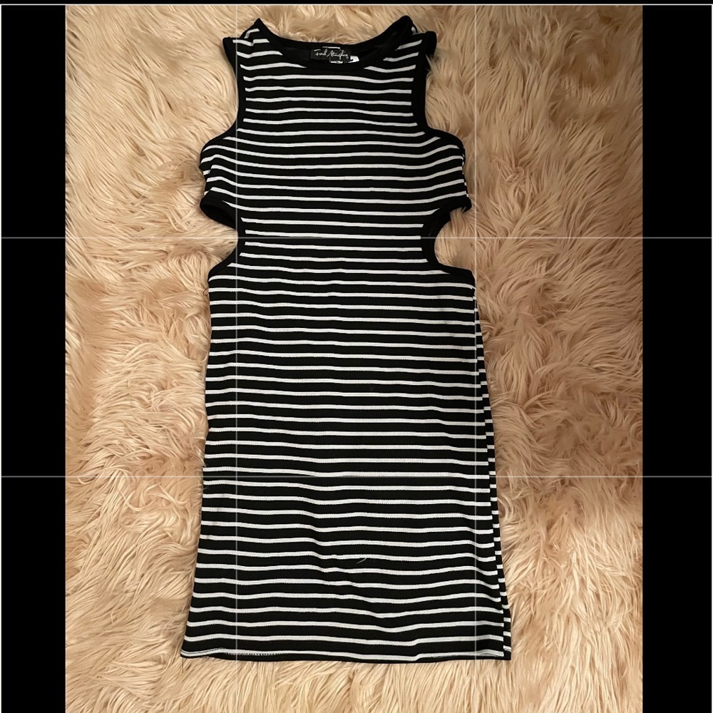 Dress black and white dress sides cut out medium new